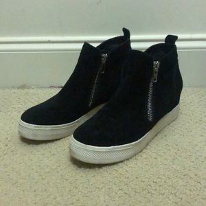 Steve Madden Black Booties